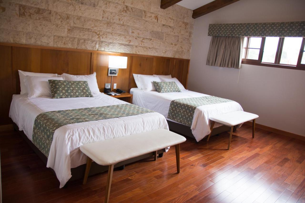 Los Brezos Hotel Boutique Volcán Eksteriør bilde